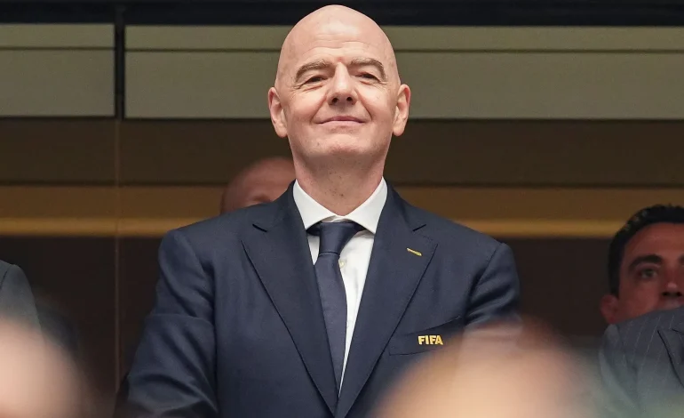 Infantino écarte un opposant à la FIFA