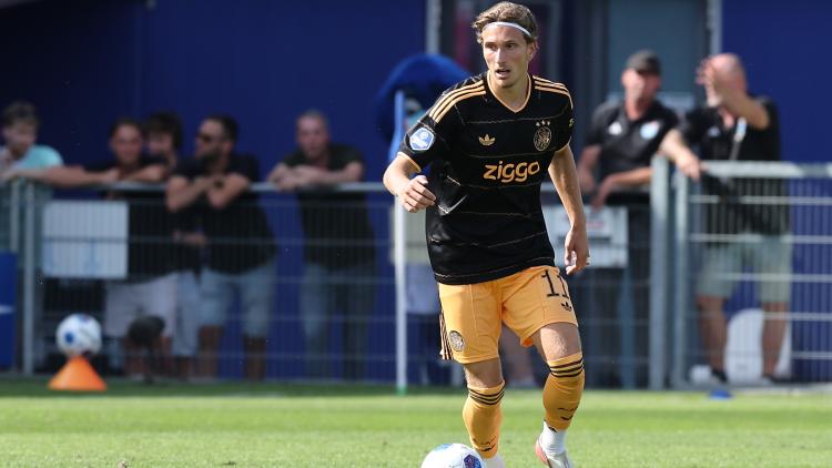 Mika Godts et les discussions avec le PSG