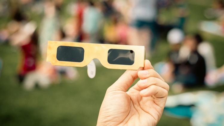 Les lunettes d&rsquo;éclipse: que faire après usage?
