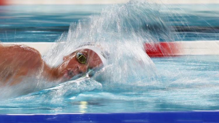 Léon Marchand brille dans le relais français aux championnats d&rsquo;Europe