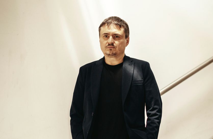 Cristian Mungiu : Entre Dialogue et Vérité Cinématographique avec « Fjord »