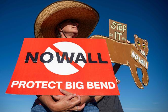 Le projet de sécurisation de la frontière au Texas suspendu