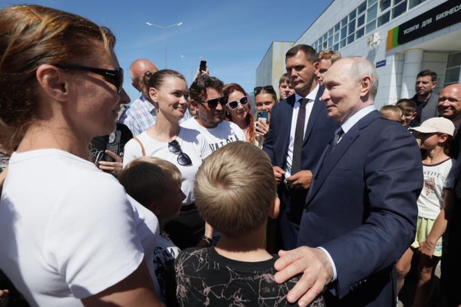 Les tensions russo-japonaises ravivées par la visite de Poutine dans les îles Kouriles