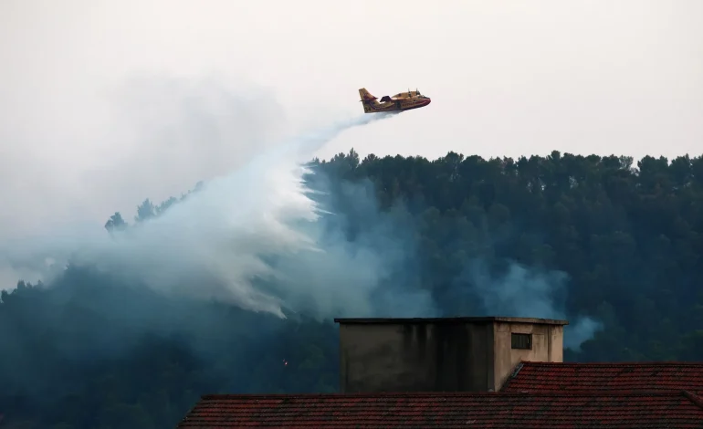 Les Pompiers en Grève pour Revendiquer Plus de Moyens