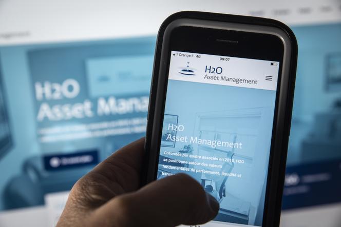 Le scandale H2O : une gestion controversée