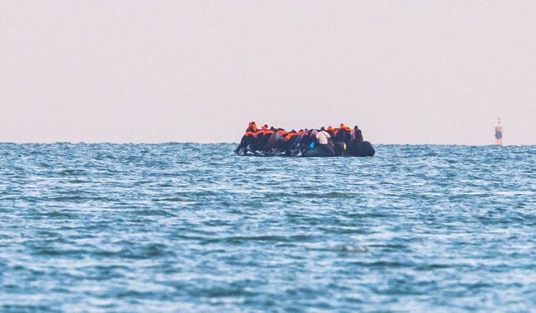 Tentative tragique de traversée de la Manche : un mort et plusieurs blessés