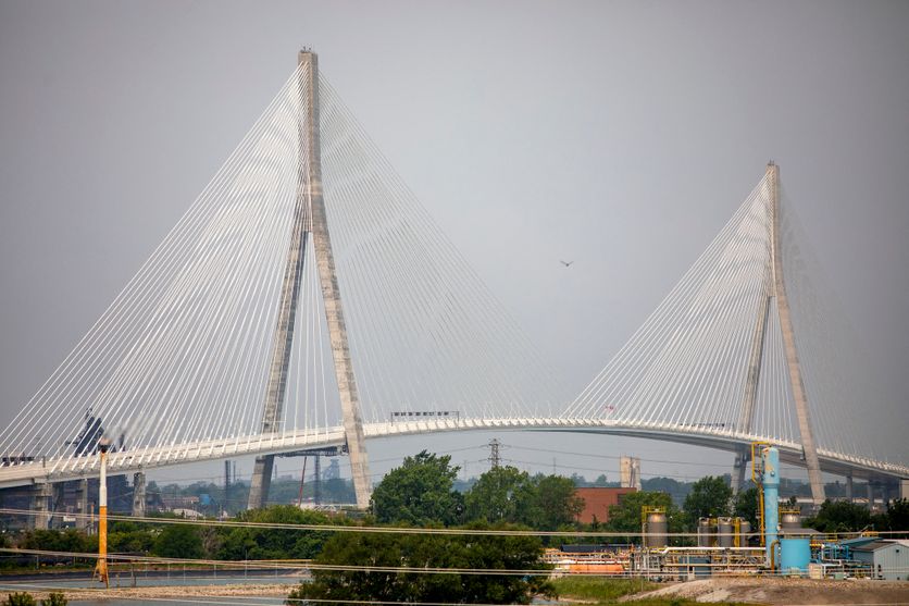 Le Pont Gordie Howe : Symbole d&rsquo;une Relation Complexe entre le Canada et les États-Unis
