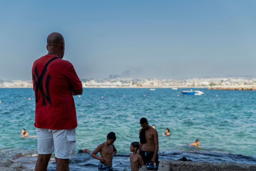 Tyr : Entre plages rouvertes et bruits de bombardements