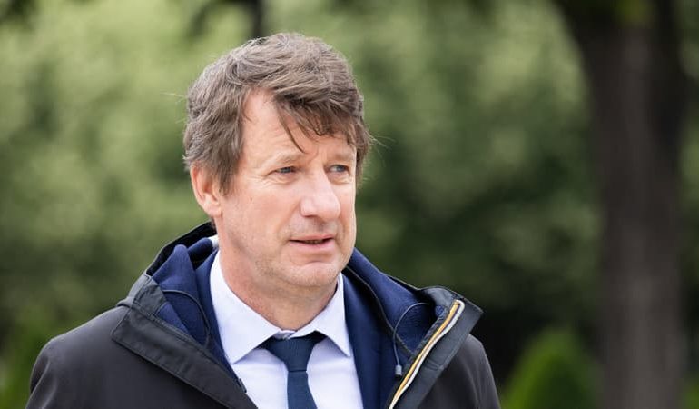 Yannick Jadot Prône le Rassemblement de la Social-Écologie