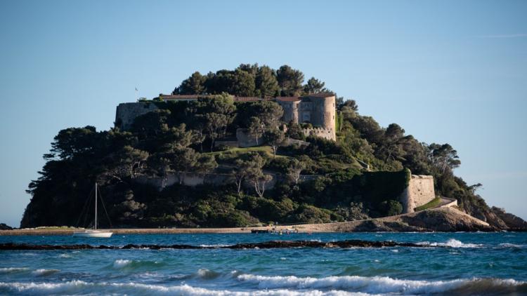 Le Fort de Brégançon : Résidence estivale des présidents français