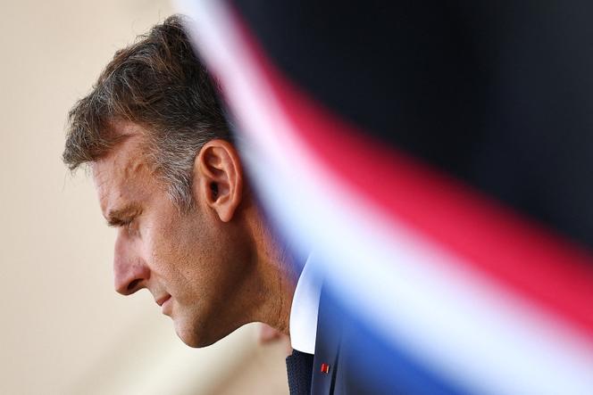 Emmanuel Macron à Bormes-les-Mimosas : Une Rentrée Politique Symbolique
