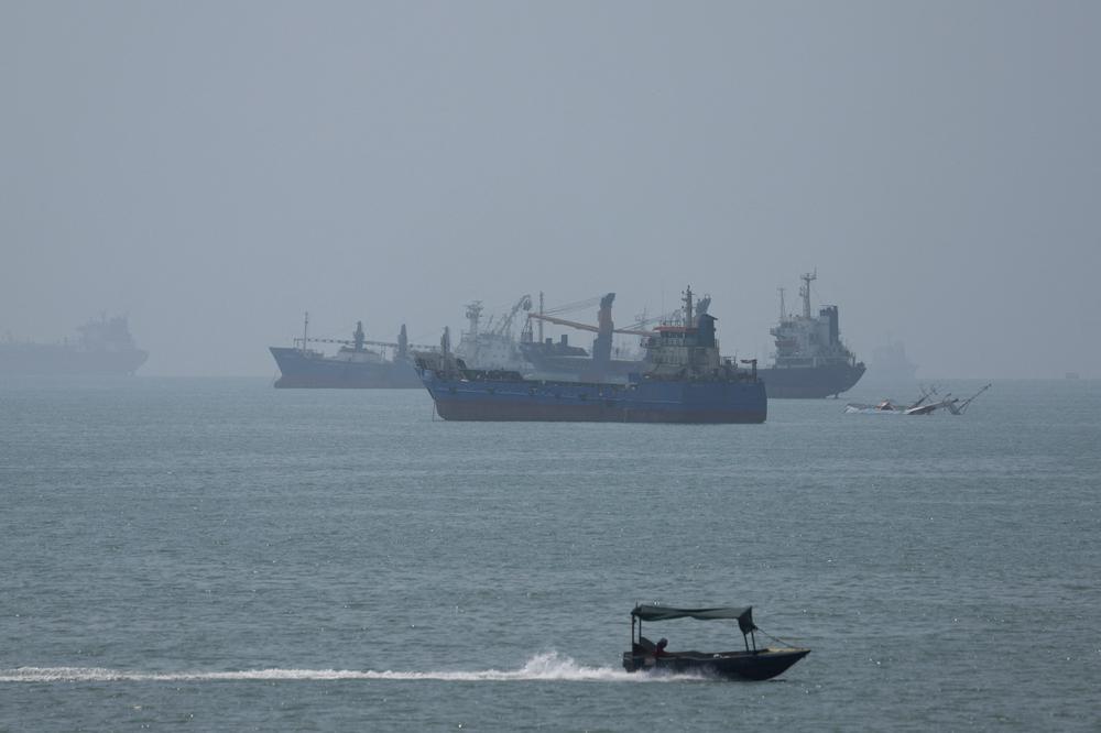 Les Etats-Unis frappent l&rsquo;île iranienne de Larak