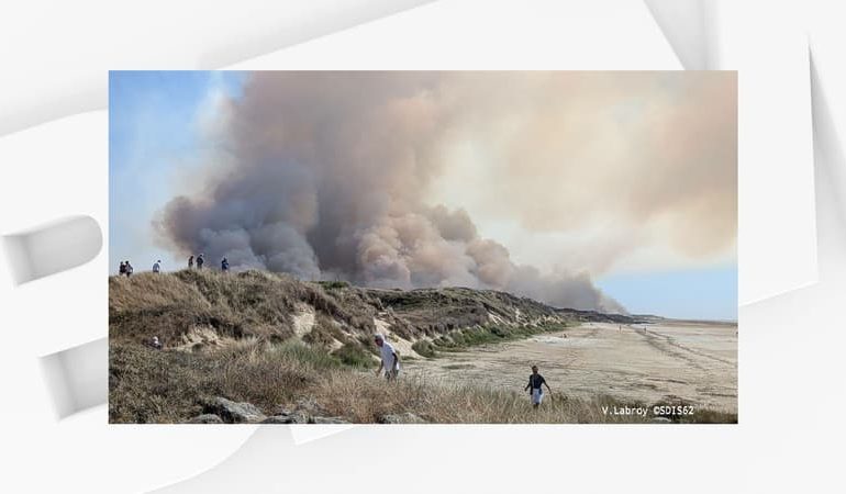 Le feu maîtrisé au Mont-Saint-Frieux mais les causes restent à déterminer