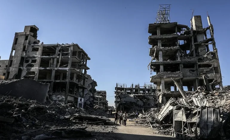 Arrivée de Palestiniens en France après des bombardements à Gaza