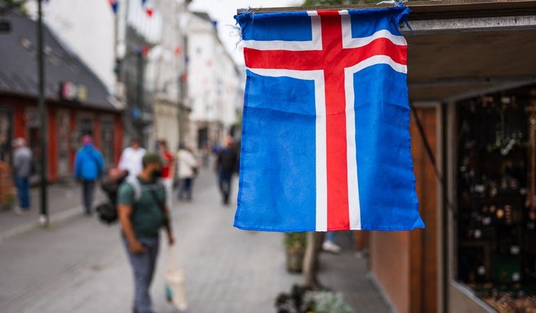 Les Enjeux Géostratégiques Autour de l&rsquo;Islande et l&rsquo;Influence Américaine