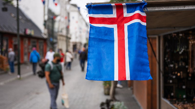 Les Enjeux Géostratégiques Autour de l&rsquo;Islande et l&rsquo;Influence Américaine