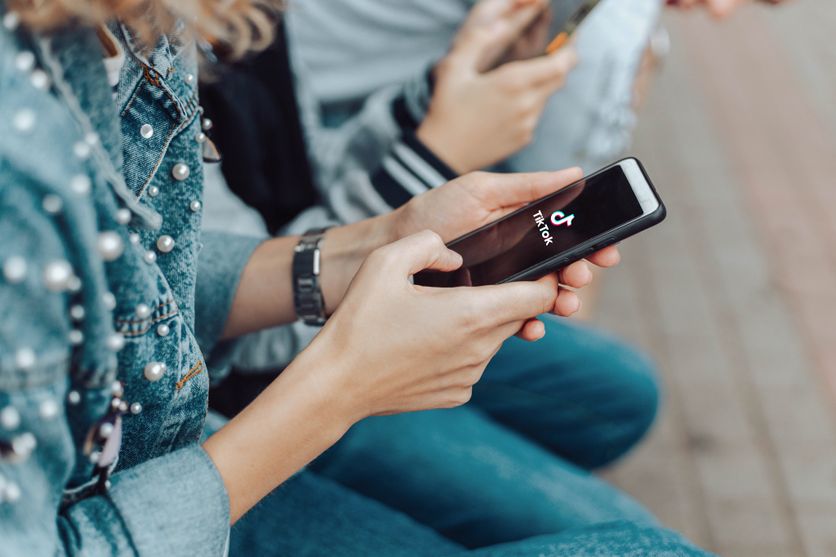 Le Brésil Sanctionne TikTok et Discord pour Manquements dans la Protection des Données