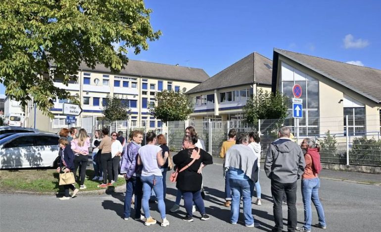Mobilisation contre la fermeture du collège du Châtelet