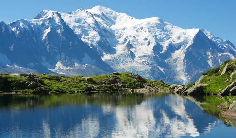 Deux amis gravissent le Mont-Blanc pour sensibiliser à la mucoviscidose