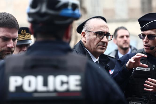 Les syndicats de police menaçant une rentrée sociale