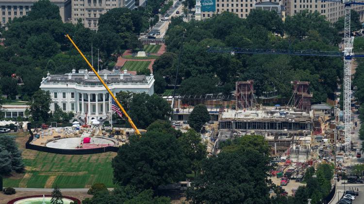 Donald Trump et la bataille pour sa salle de bal à la Maison Blanche