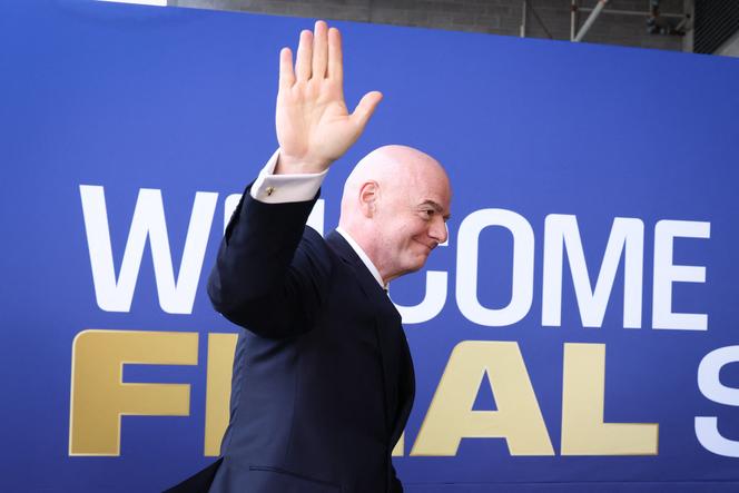 La FIFA abandonne son projet d&rsquo;ouverture aux investisseurs privés