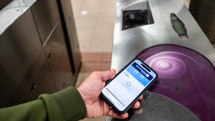 Transférer votre Passe Navigo annuel sur iPhone