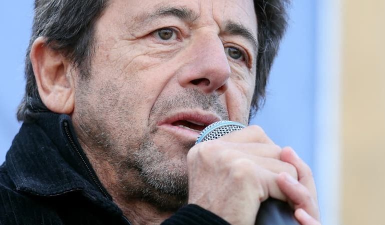 Patrick Bruel maintient sa tournée des 35 ans malgré sa mise en examen