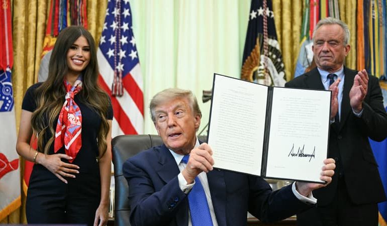Décret vaccinal de Trump suscite la controverse