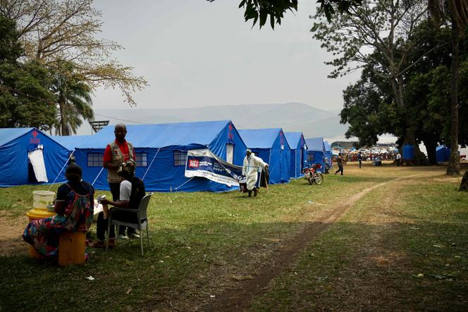 La course contre la montre pour endiguer Ebola