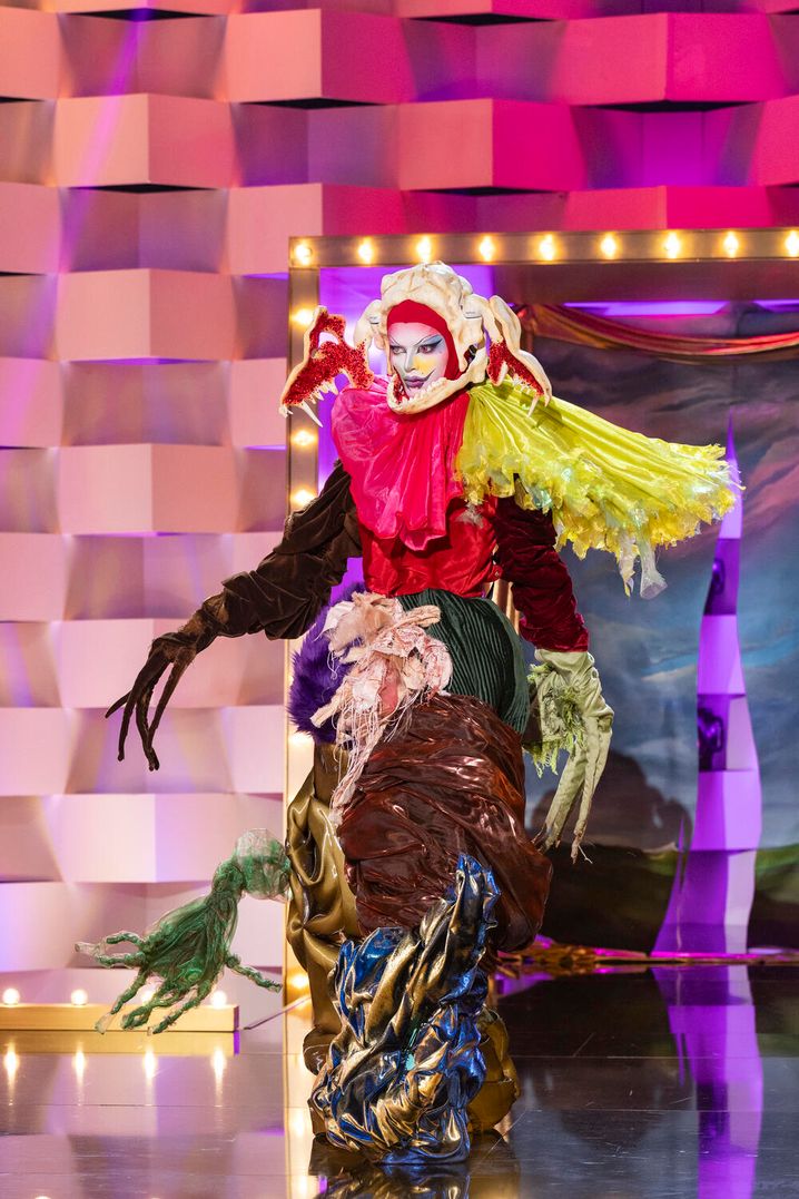 Drag Race France : Saison 4 – Un terrain de discussions et performances audacieuses