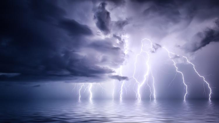 Météo : Vigilance Jaune pour Orages et Canicule en Corse