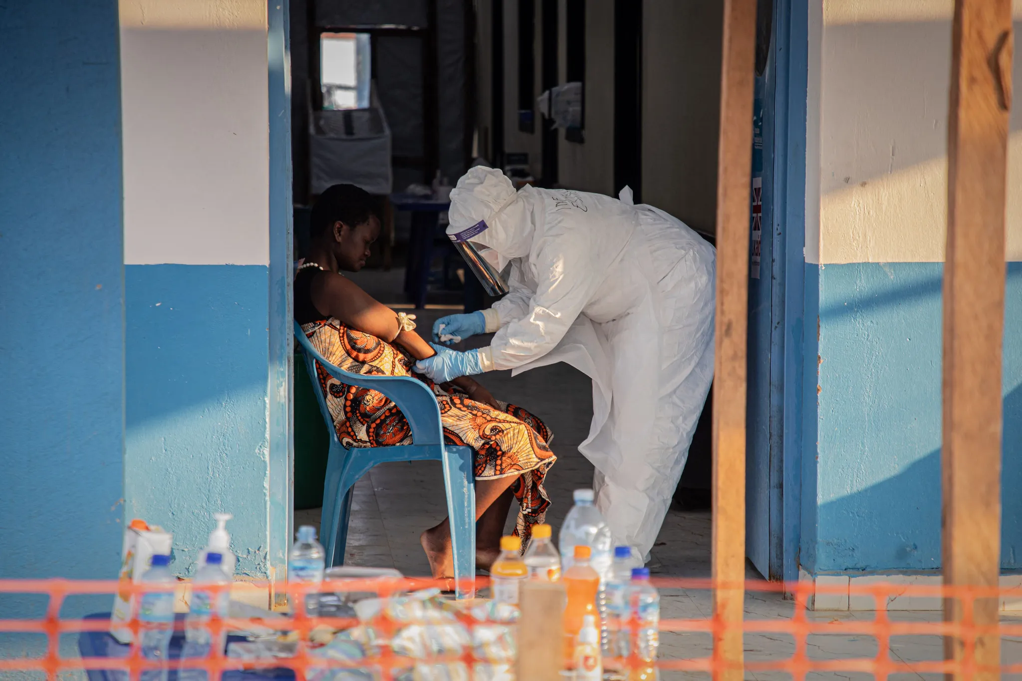 Les Actualités du Matin : Interpellations, Épidémie d&rsquo;Ebola et Primaires du Parti Socialiste