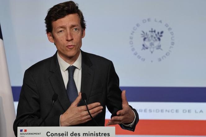 Scandales de Violences Sexuelles dans le Périscolaire Parisien
