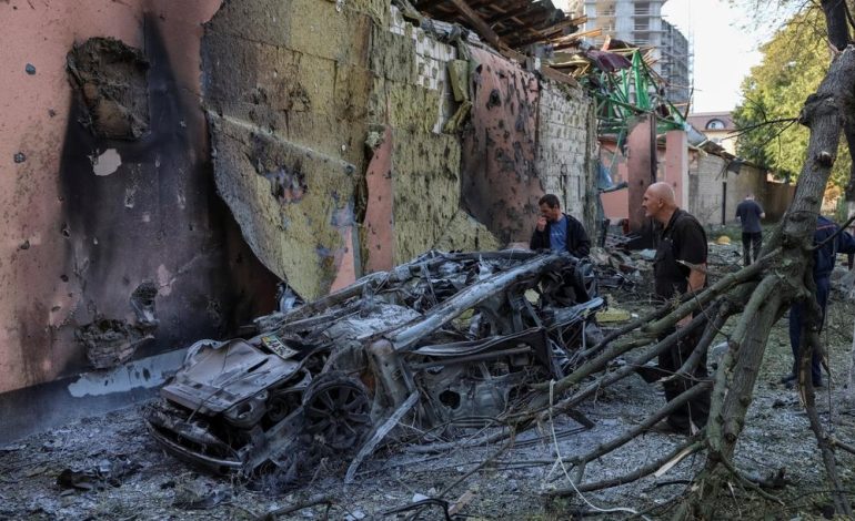 Tensions en Ukraine : Réactions et conséquences des opérations militaires