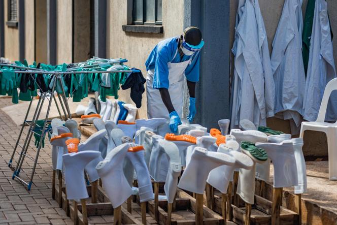 L&rsquo;OMS déclare la fin de l&rsquo;épidémie d&rsquo;Ebola en Ouganda