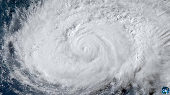 Le Typhon Dolphin frappe la côte orientale de la Chine