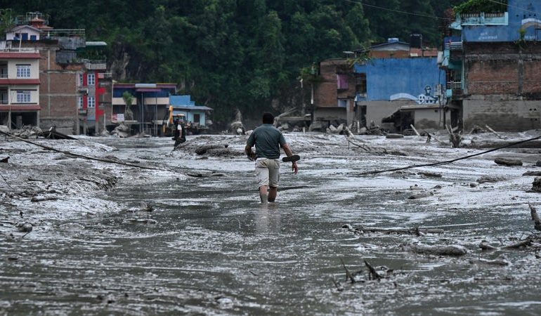 Crue Dévastatrice au Népal : Un Bilan Humain Accablant