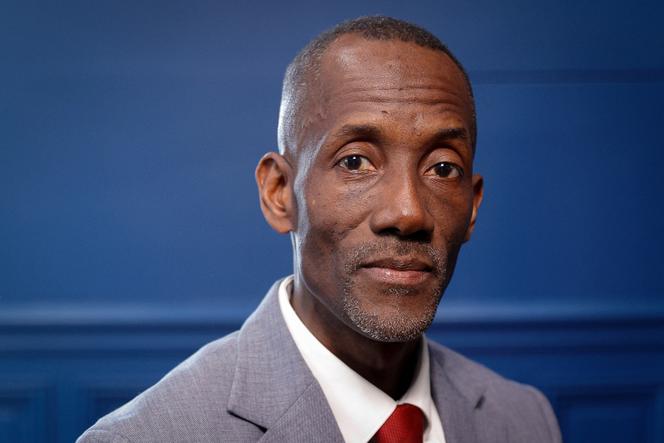 Plainte pour détournement de fonds publics contre le maire de Saint-Denis