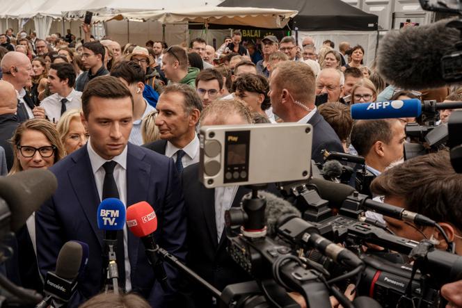Jordan Bardella et le débat sur le port du voile