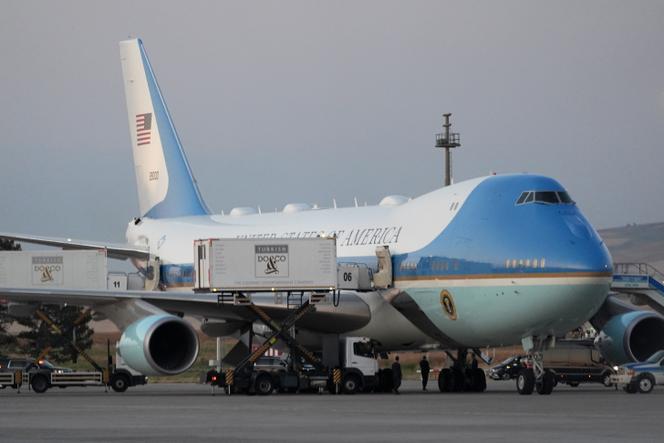 Donald Trump et le voyage secret depuis le sommet de l’OTAN