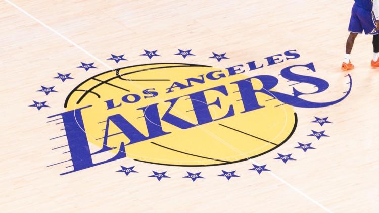 Changement de Propriétaires pour les Lakers de Los Angeles