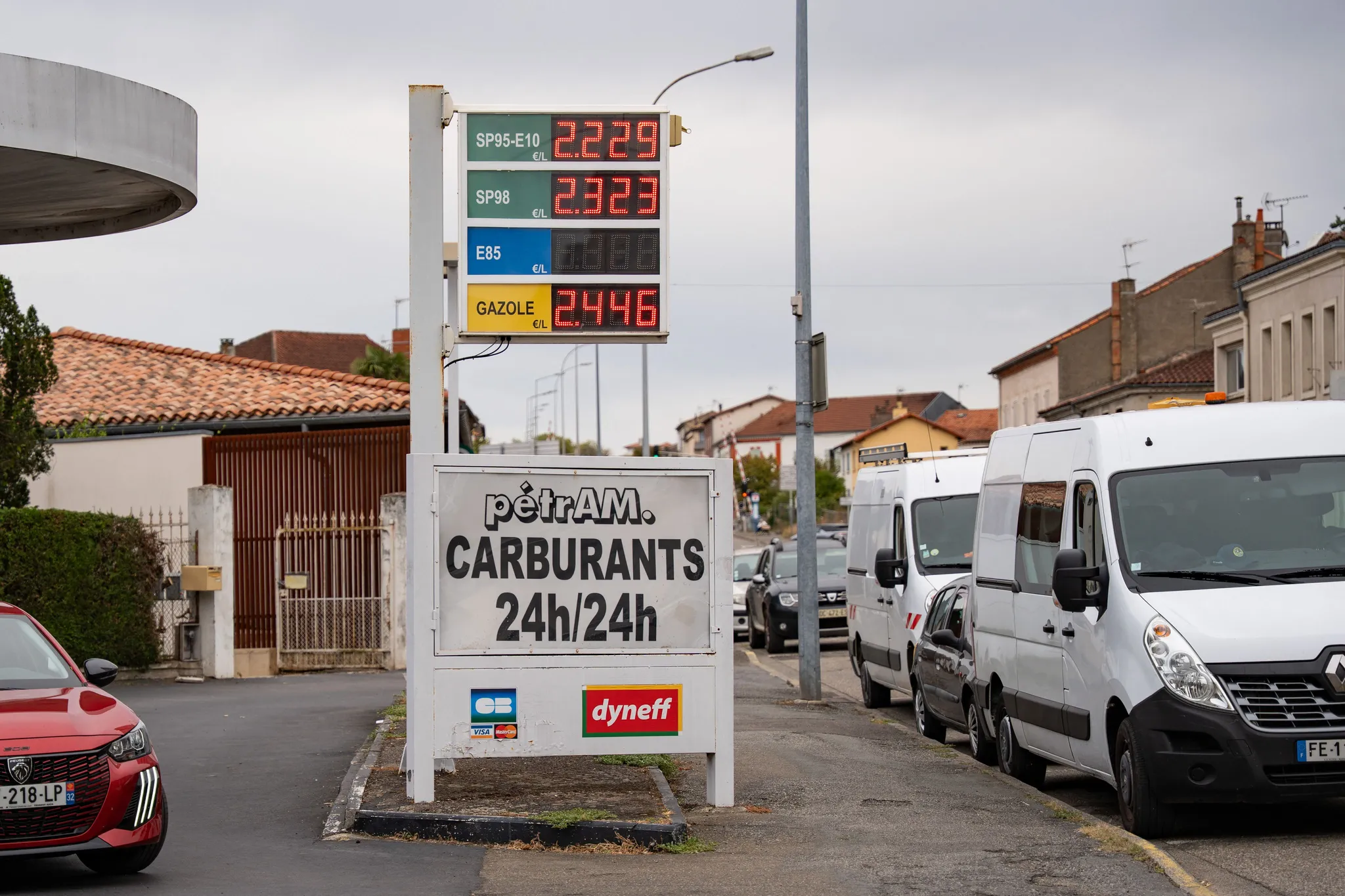 Roland Lescure discute des aides économiques face à la hausse des prix