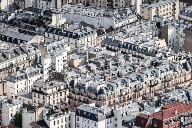 Hausse inquiétante des dépassements de loyers à Paris selon la Fondation pour le logement