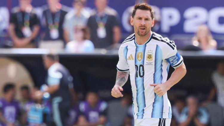 Lionel Messi annonce sa retraite internationale