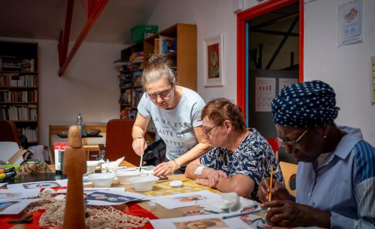 Le Rôle du Secours Catholique Après 80 Ans de Lutte Contre la Pauvreté