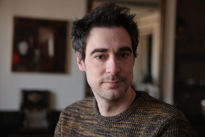 Le parcours tragique d’Arnaud Denis : entre théâtre et souffrance