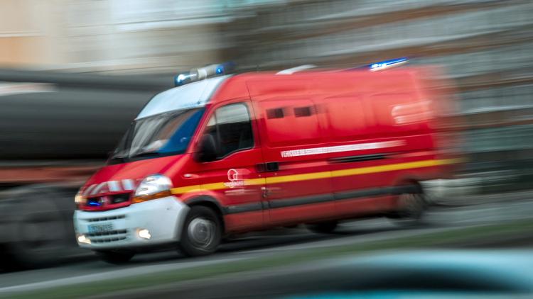 Tragédie sur l&rsquo;A13 : un incendie de voiture fait deux morts