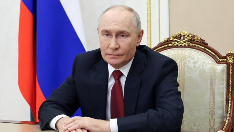 Russie Unie remporte largement les élections législatives