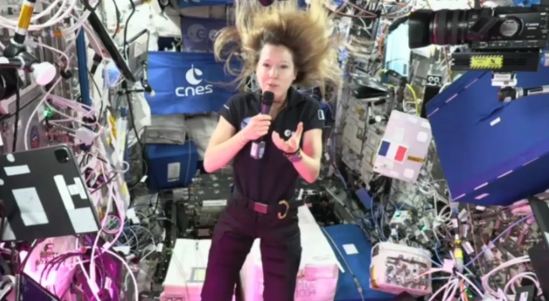 Sophie Adenot et ses Sorties Spatiales: Témoignage Depuis l&rsquo;Espace